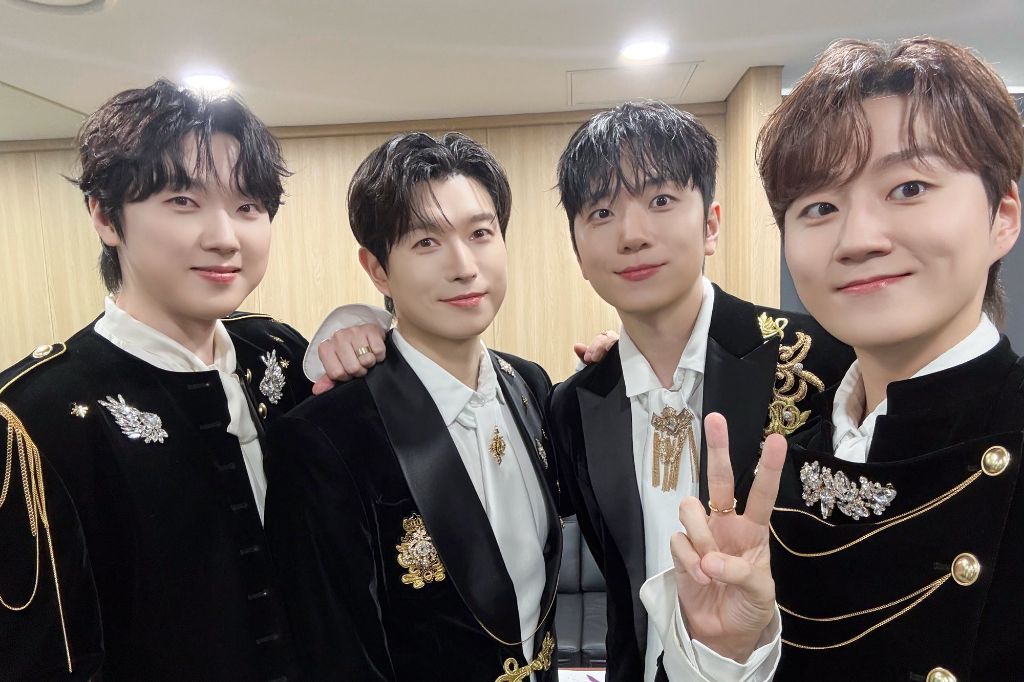 오늘자-데뷔-8주년된-포레스텔라🌲🌟-4-이미지