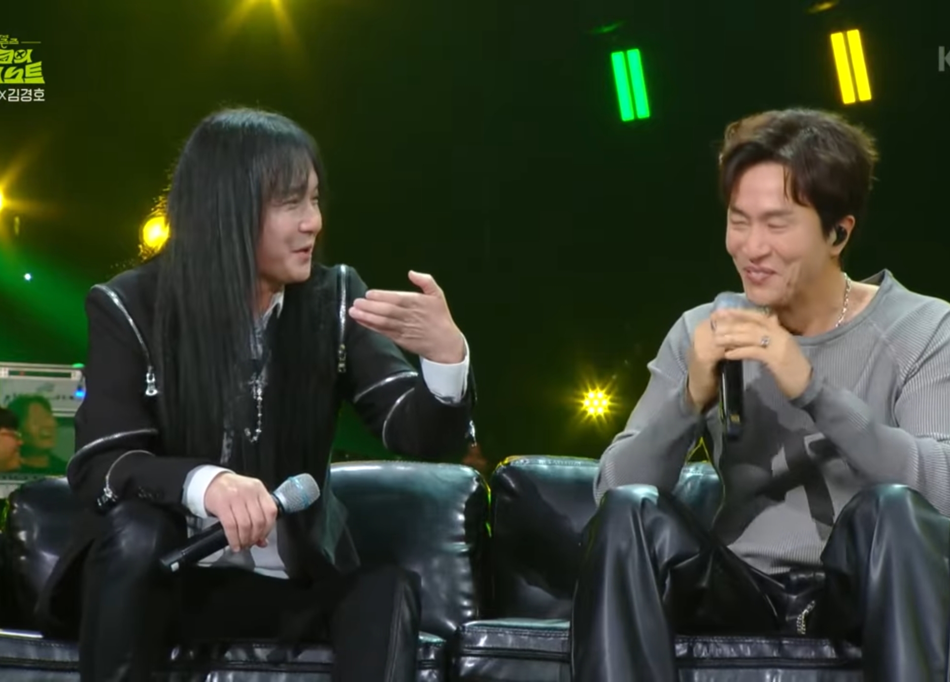 옛날-가수분들은-프롬프터도-없었는데-어떻게-하셨어요???-15-이미지