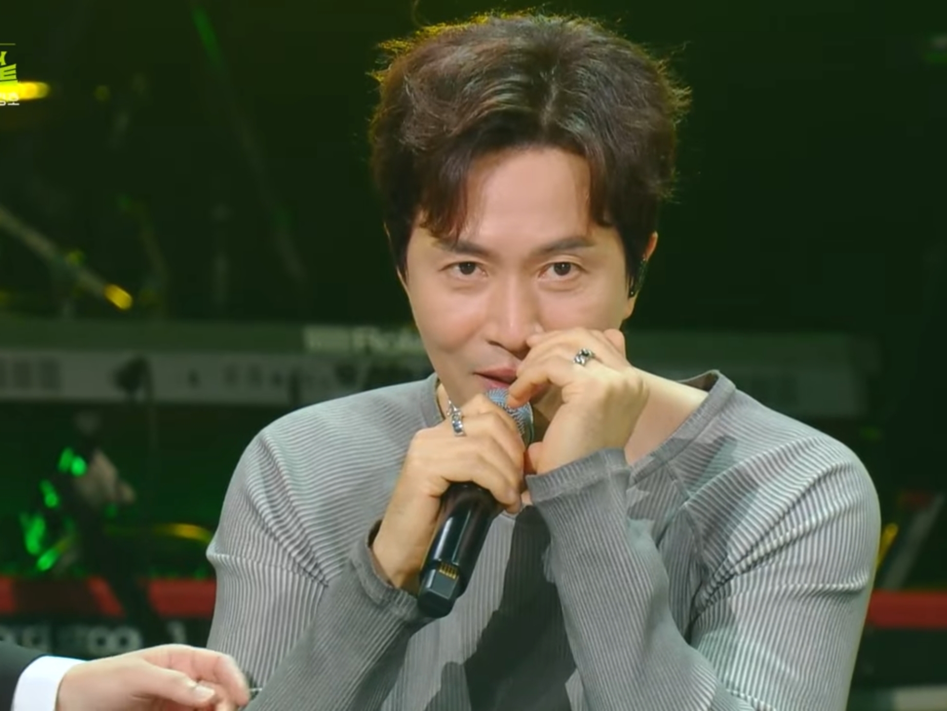 옛날-가수분들은-프롬프터도-없었는데-어떻게-하셨어요???-14-이미지