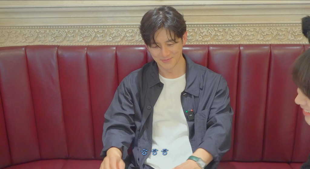 집사-카페가서-현타온-78년생-잘생긴-아저씨.cap-26-이미지