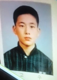 다른-의미로-한결-같았던-배우-고수...........-4-이미지