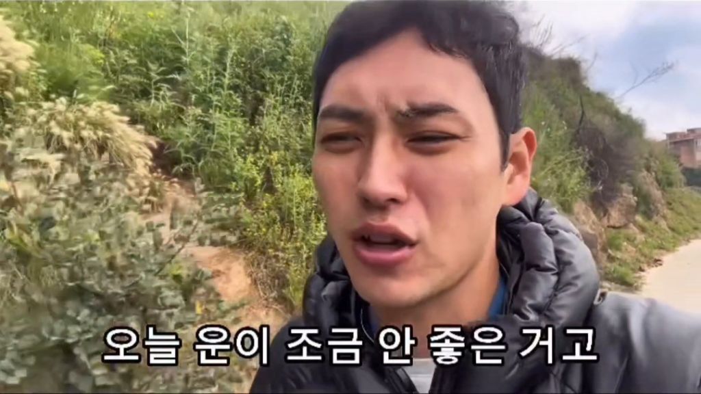 스페인에서-여자가방-=-공공재,-소매치기와의-공유경제-10-이미지