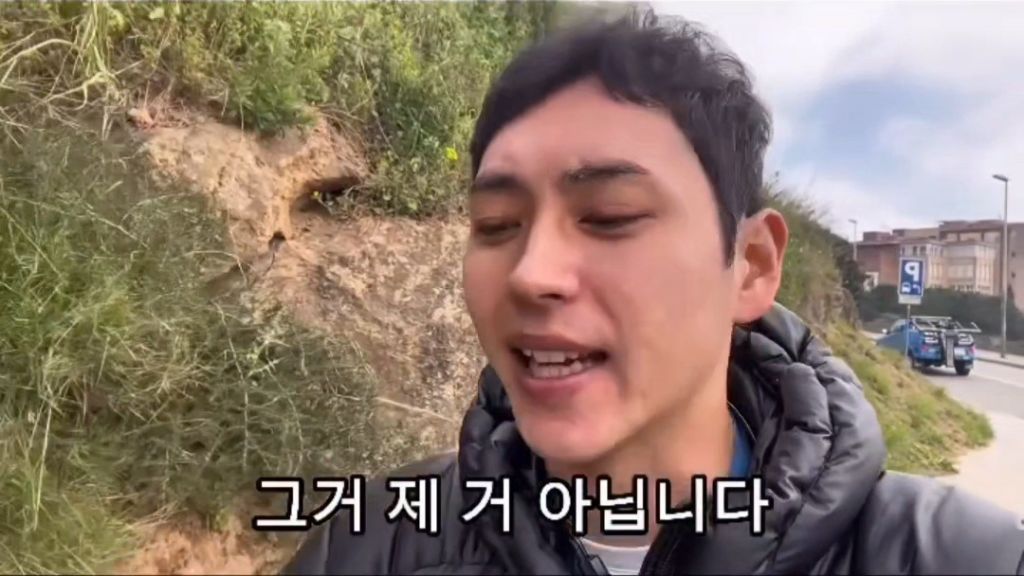 스페인에서-여자가방-=-공공재,-소매치기와의-공유경제-2-이미지