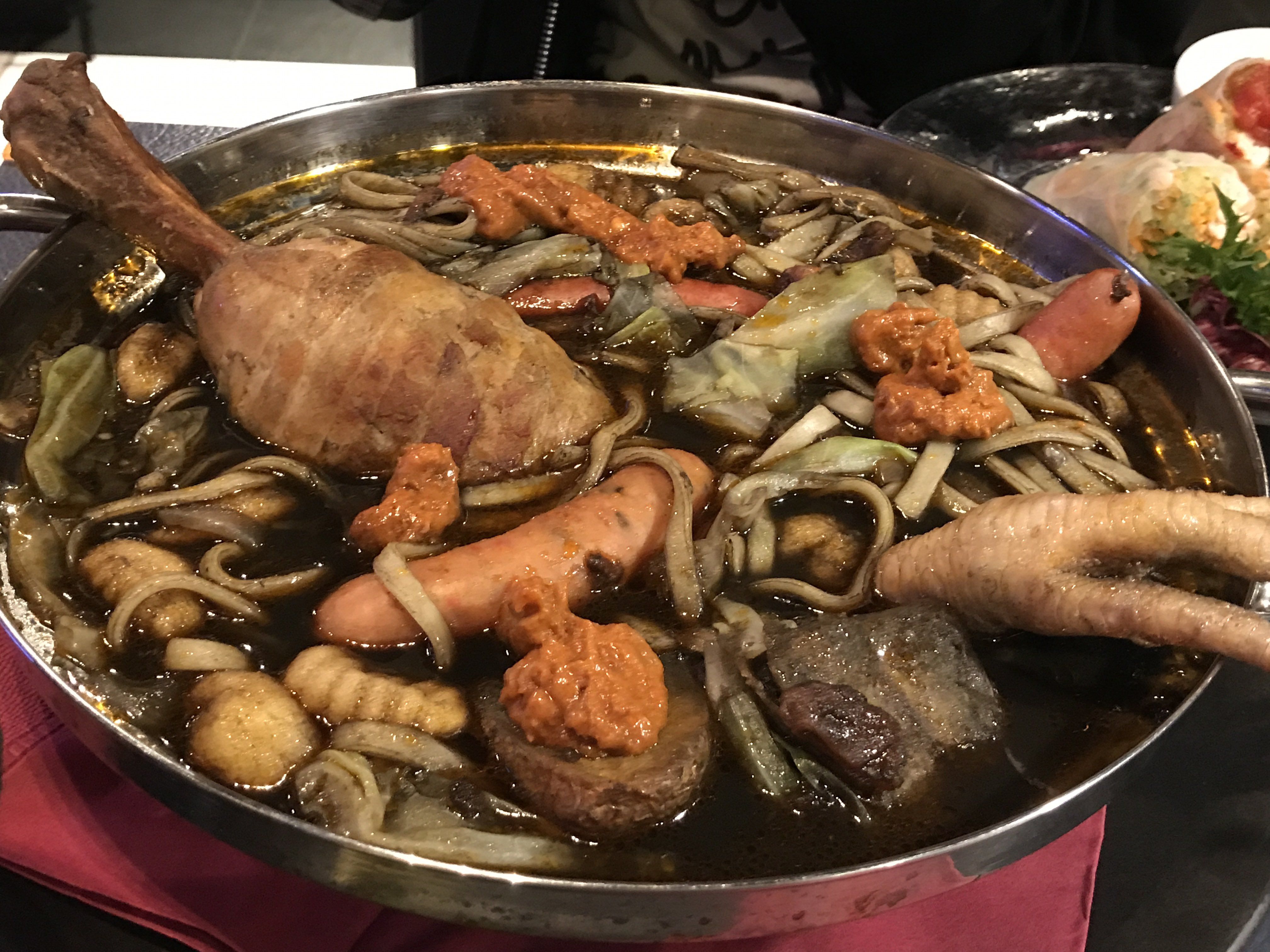 특이점이온-일본의-바이오하자드-콜라보-카페-음식-(혐주의)-2-이미지