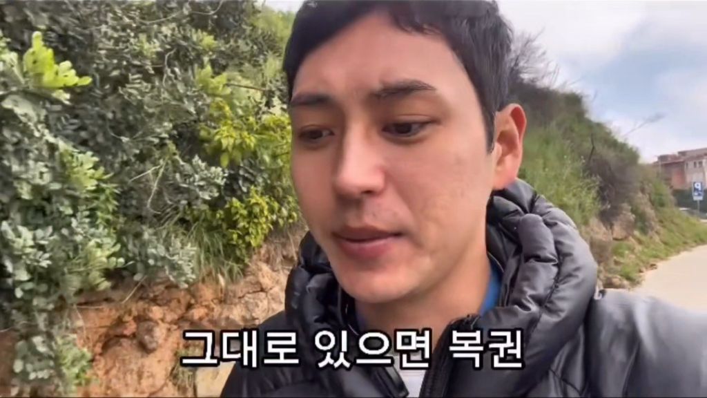 스페인에서-여자가방-=-공공재,-소매치기와의-공유경제-11-이미지