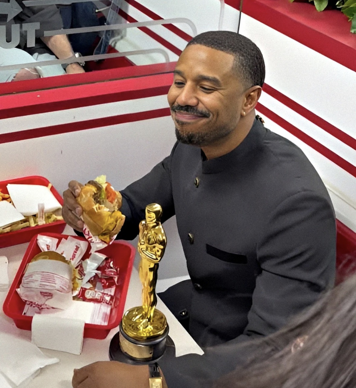 아카데미-상-받고-인앤아웃-버거-먹는-게-전통이라는-할리우드-2-이미지