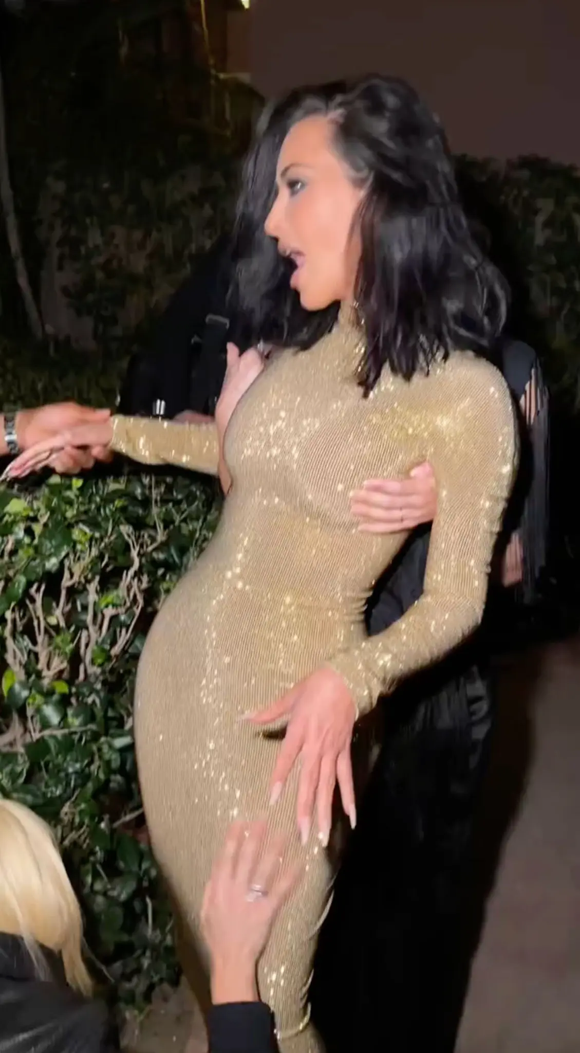 킬힐-신고-결국-삐끗한-킴-카다시안-7-이미지