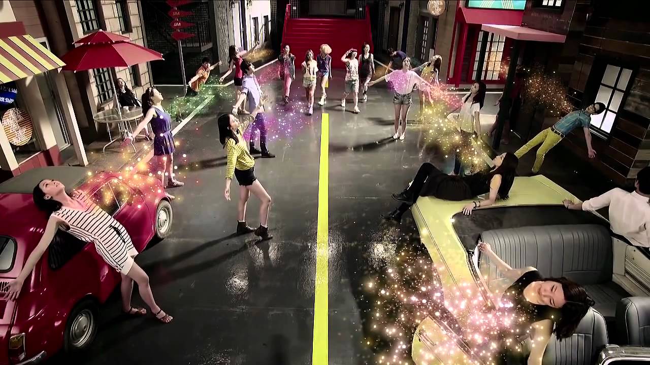 2013년-동시기에-방시혁과-민희진이-각각-만든-걸그룹-컨셉-3-이미지