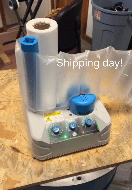 택배에-들어가는-에어-완충제-만드는-기계.gif-0-이미지