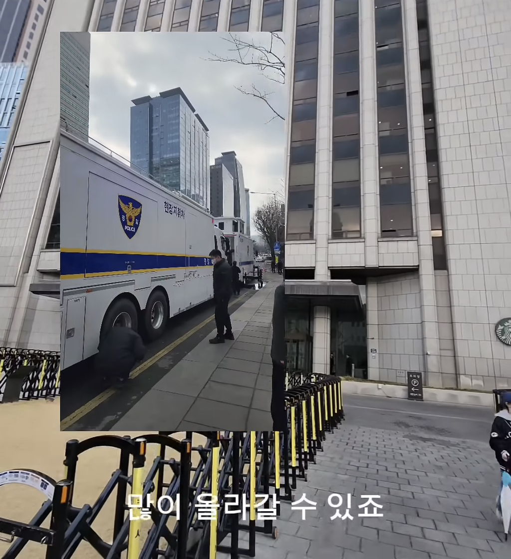 현재-광화문-프레스센터(웨딩홀)-앞에-펜스-상황-5-이미지