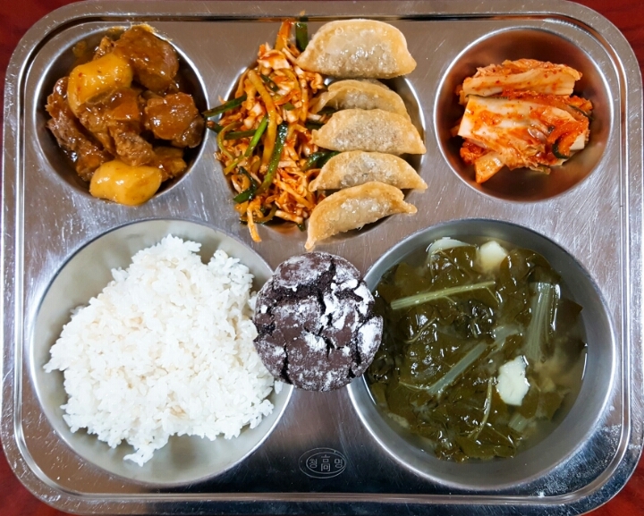단체급식-비빔만두-만두탕수-jpg.-12-이미지