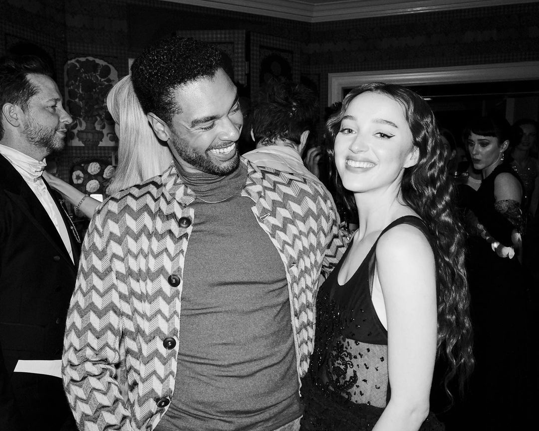 뜨니까-로코-필모-손절했다고-6년동안-욕먹은-브리저튼1-남주-'레게-장-페이지'-3-이미지