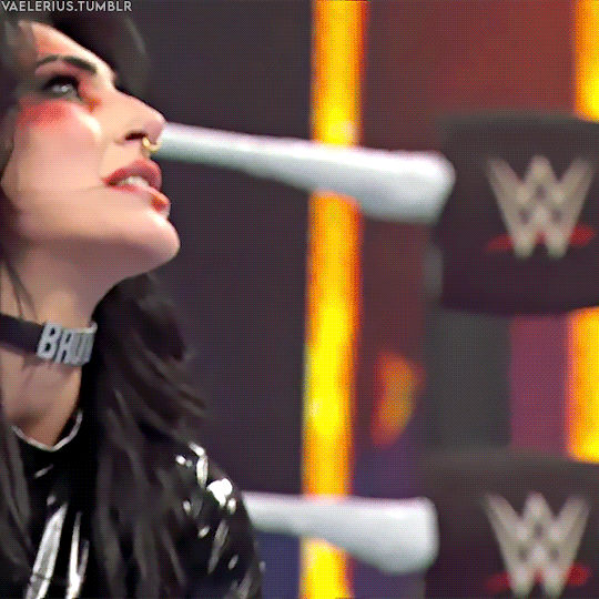 레즈,-바이-여성들-다-꼬시는-중인-여성-프로레슬러-10-이미지