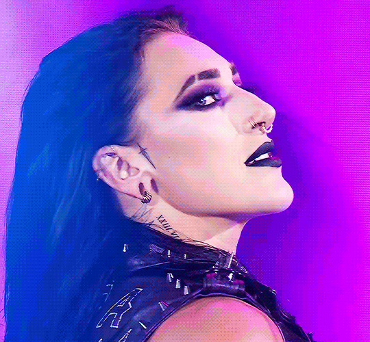 레즈,-바이-여성들-다-꼬시는-중인-여성-프로레슬러-0-이미지