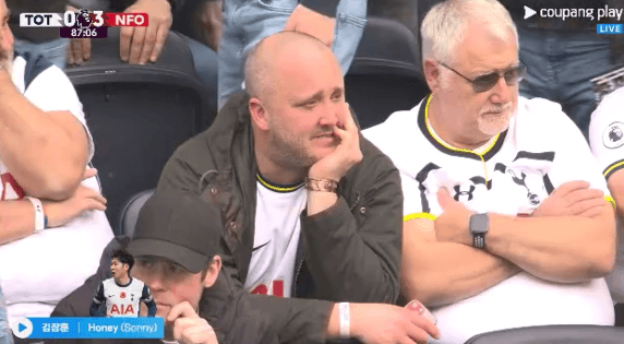 [토트넘-vs-노팅엄]-약-제대로-빨은-쿠플-엔딩곡-ㅋㅋㅋㅋㅋㅋㅋㅋㅋㅋㅋㅋ.gif-0-이미지