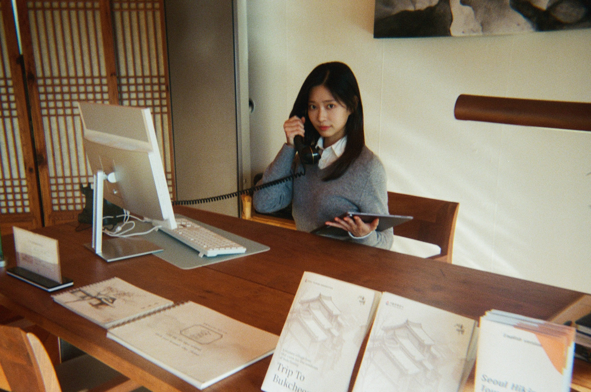 김민주-소속사에서-올려준-느좋-필카-사진-7-이미지