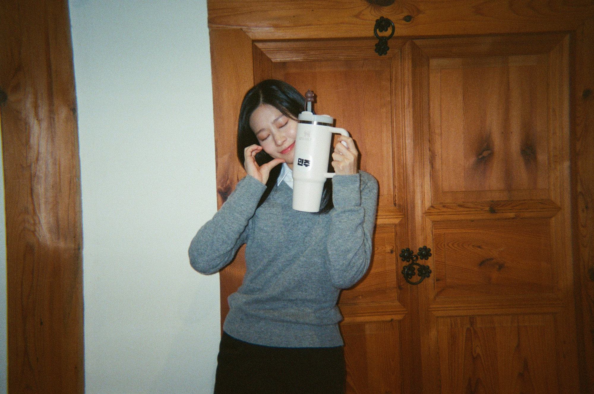 김민주-소속사에서-올려준-느좋-필카-사진-2-이미지