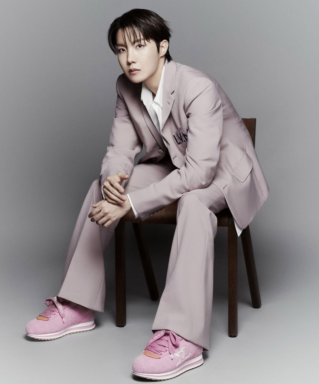 제이홉-x-루이비통-2-이미지