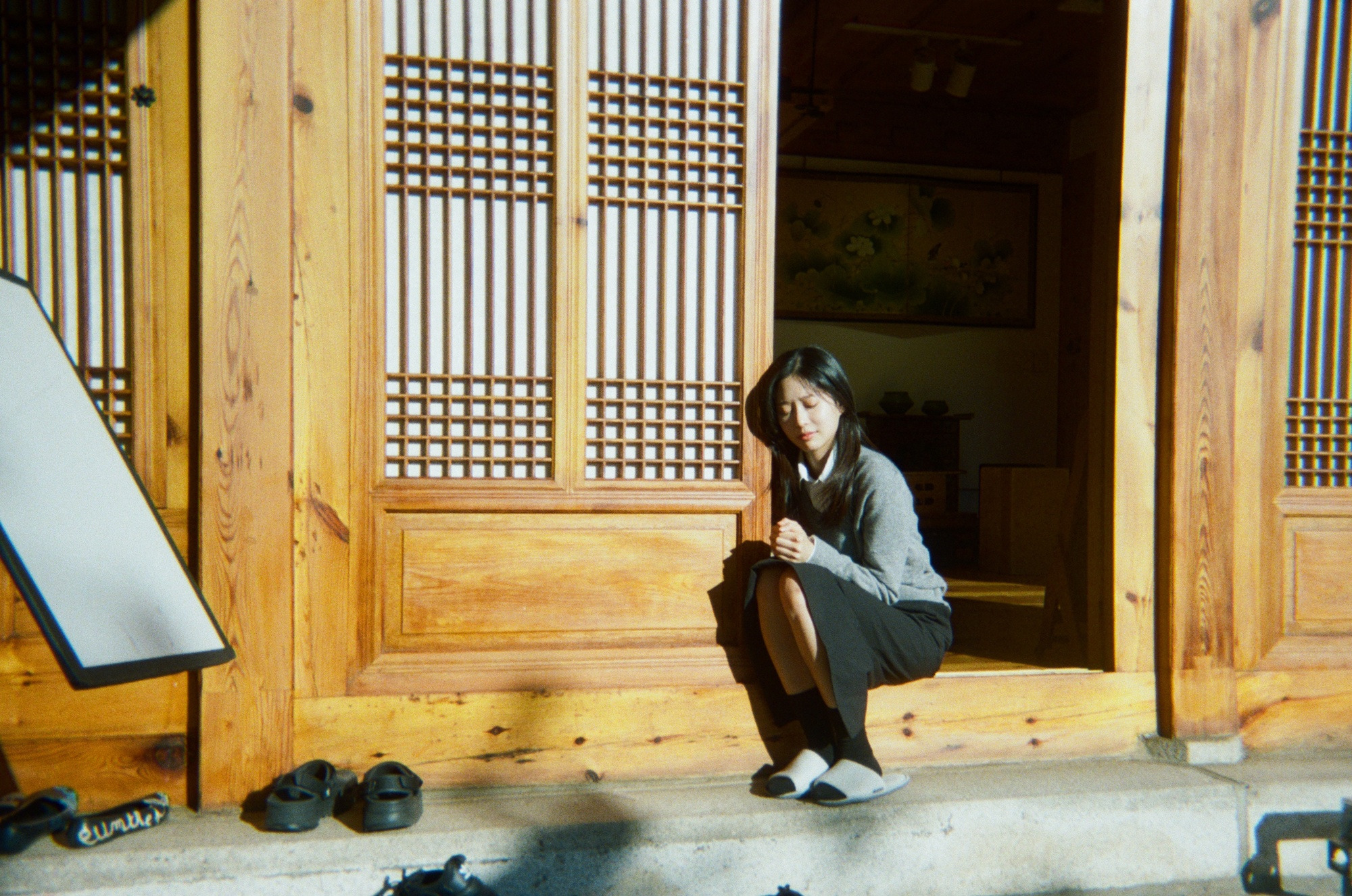 김민주-소속사에서-올려준-느좋-필카-사진-11-이미지