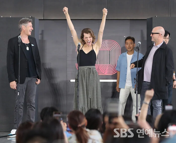 내-아내가-밀라-요보비치임!-2-이미지