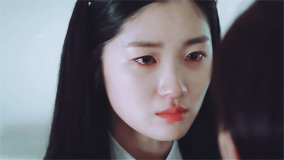 물어보면-거의-셋으로-갈린다는-배우-김혜윤의-인생캐릭터.gif-1-이미지