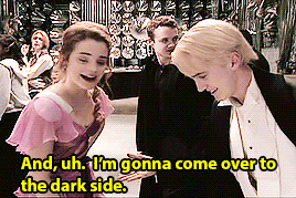 영화-해리포터-배우케미-때문에-흥했던-말포이x헤르미온느-6-이미지