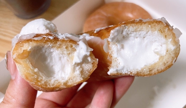 크리스피도넛-오리지널-우유크림필드.jpg-7-이미지