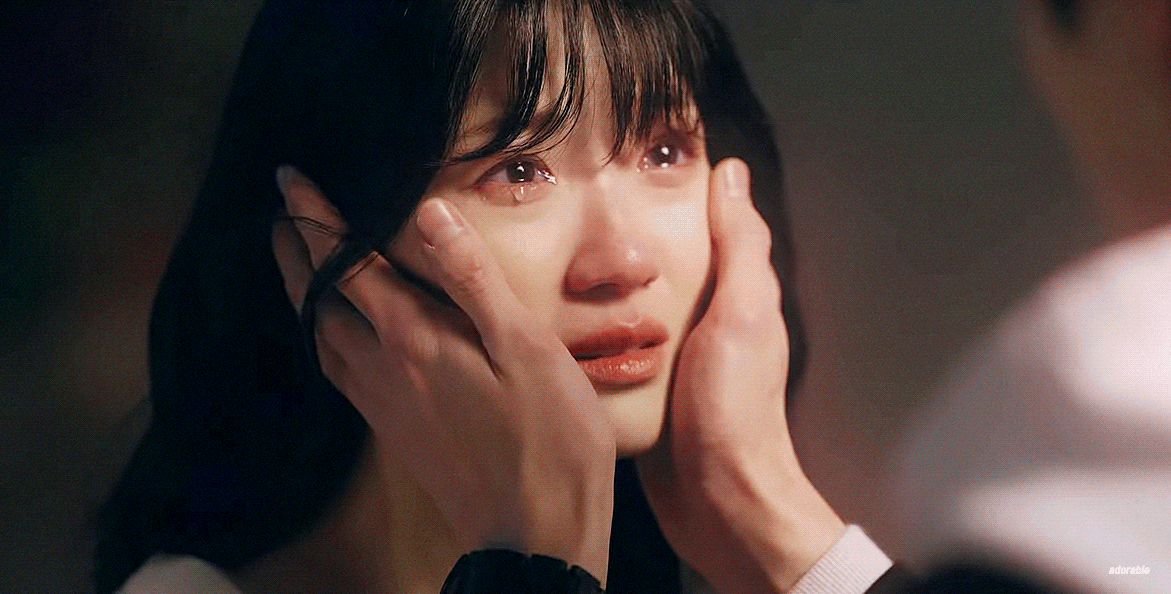 물어보면-거의-셋으로-갈린다는-배우-김혜윤의-인생캐릭터.gif-11-이미지