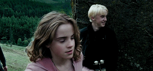 영화-해리포터-배우케미-때문에-흥했던-말포이x헤르미온느-2-이미지