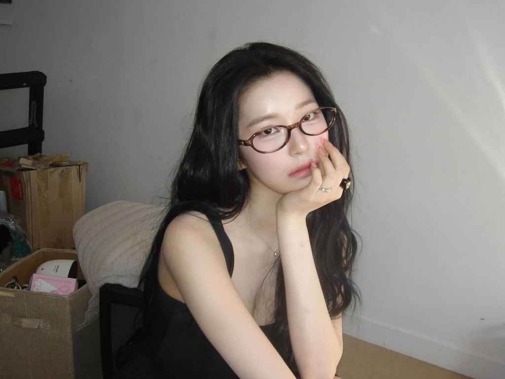 요망한-프로미스나인-백지헌-근황.jpg-8-이미지