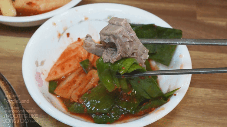 안먹어본-사람은-있어도-한번-먹어본-사람은-없다는-음식.gif-7-이미지