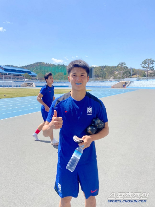 [인터뷰]"일본에서-나고-자랐지만-내-꿈은-태극마크"…-박지성-교토-후배-윤성준,-'日대표'-김정민-아들-반대의-길-3-이미지