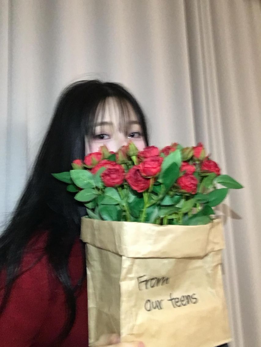 요망한-프로미스나인-백지헌-근황.jpg-3-이미지