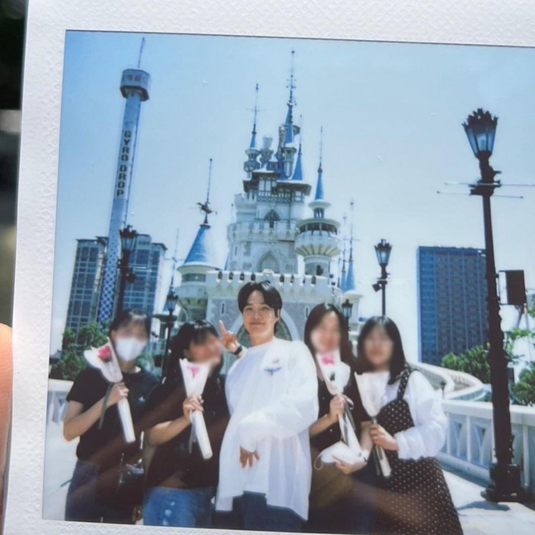 오랜-팬들과-놀이공원-다녀온-김기리-0-이미지