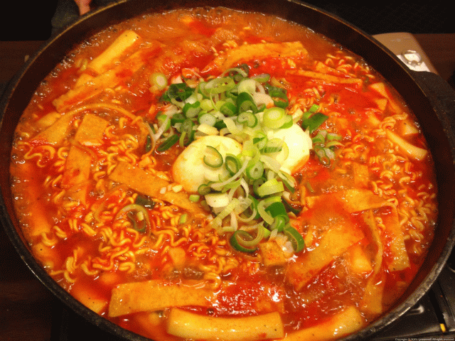 남자들-영혼의-음식이-제육.돈까스라면-여자들-영혼의-음식인-메뉴-9-이미지