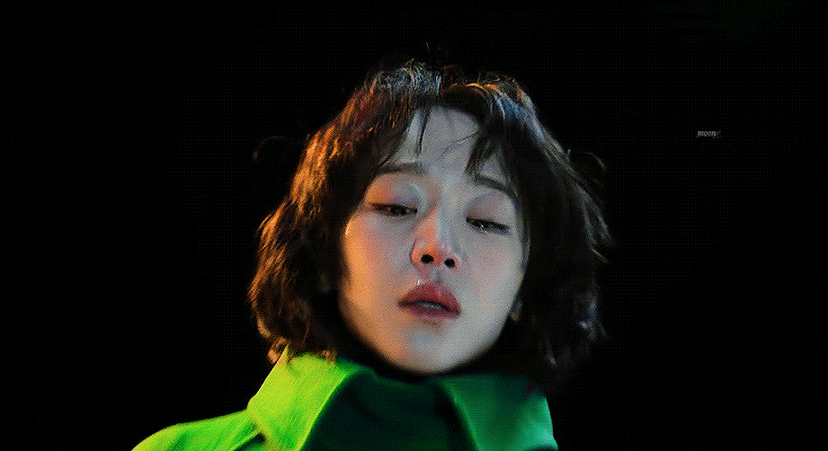 등장할때마다-얼굴-새로-갈아끼우고-나오는-듯한-여주.gif-9-이미지