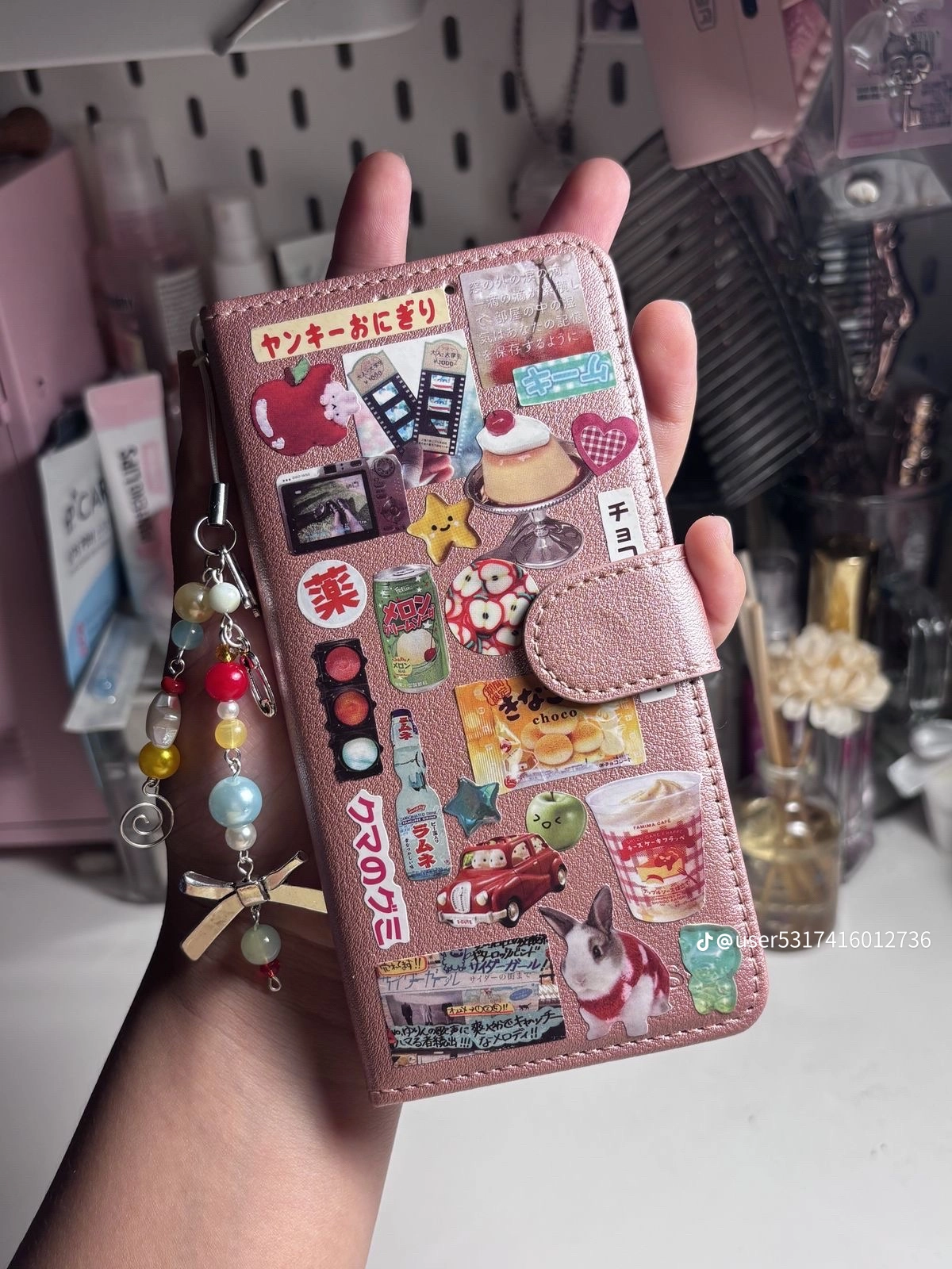 개촌스럽다고-놀리던-스마트폰-가죽케이스-근황;;.jpg-9-이미지