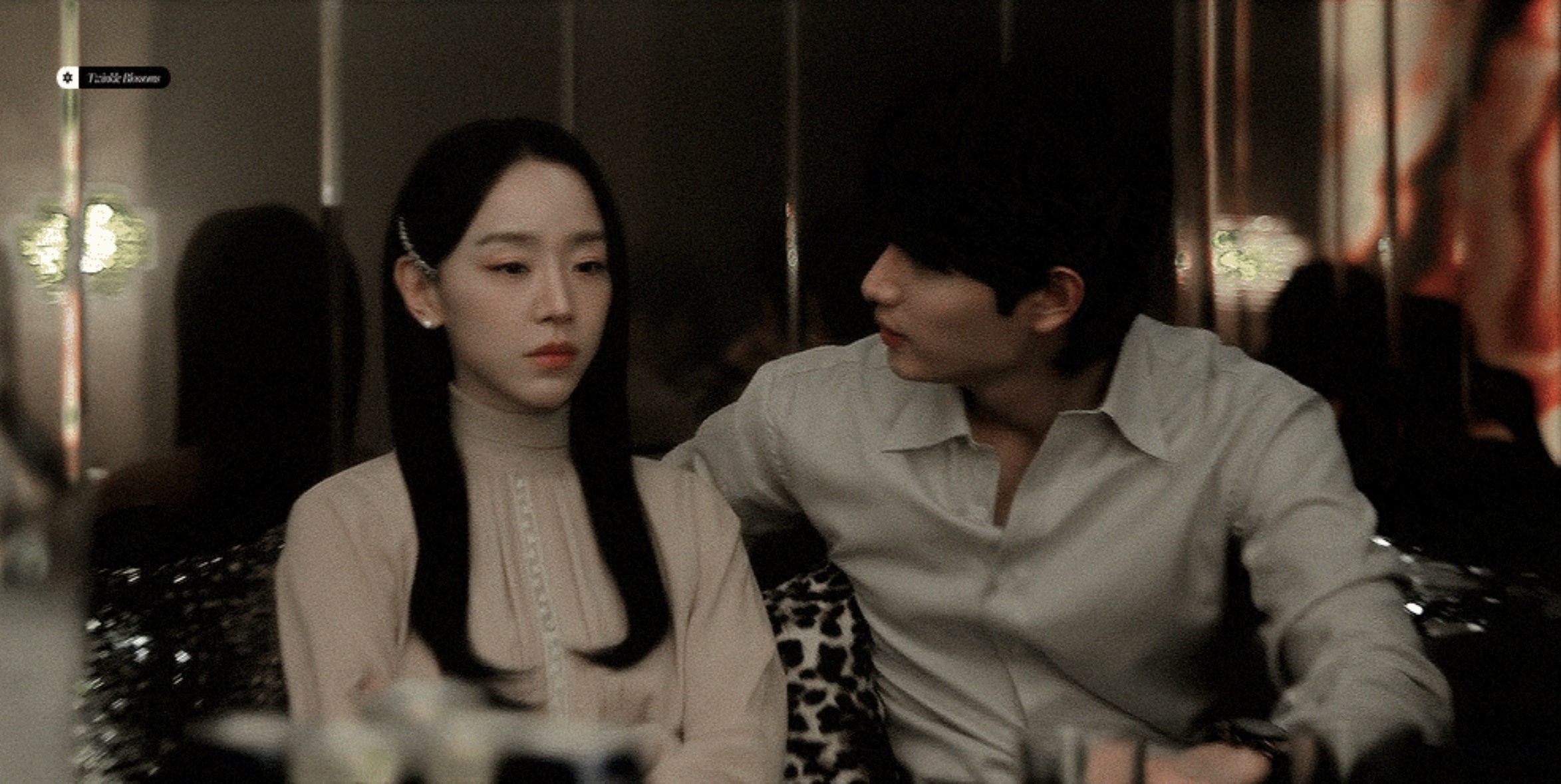 등장할때마다-얼굴-새로-갈아끼우고-나오는-듯한-여주.gif-15-이미지