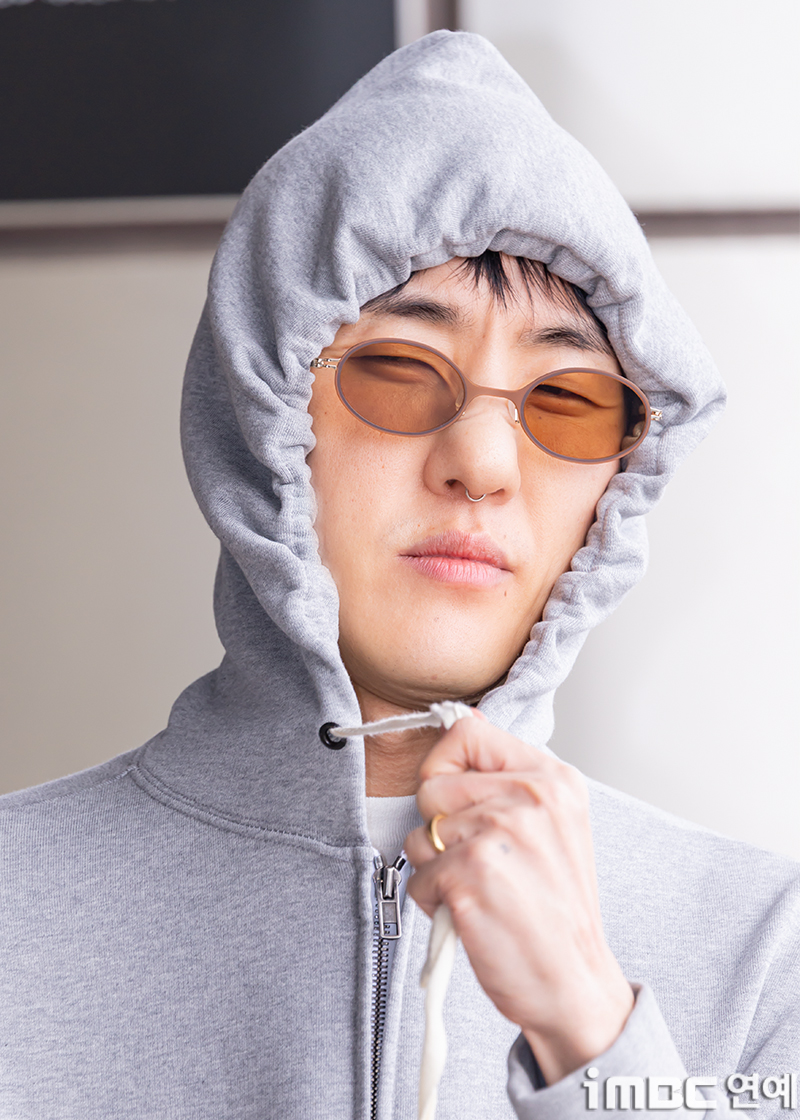 메종-마르지엘라-쇼-참석차-상하이로-출국하는-자이언티-NCT-마크-6-이미지