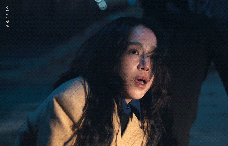 등장할때마다-얼굴-새로-갈아끼우고-나오는-듯한-여주.gif-8-이미지