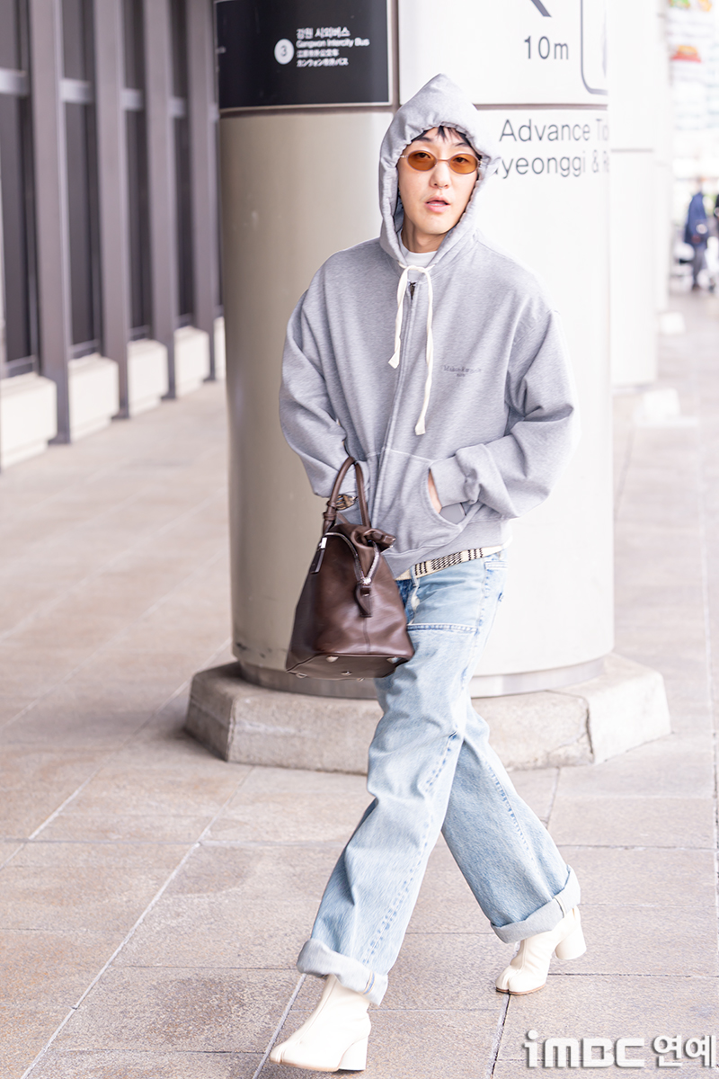 메종-마르지엘라-쇼-참석차-상하이로-출국하는-자이언티-NCT-마크-14-이미지