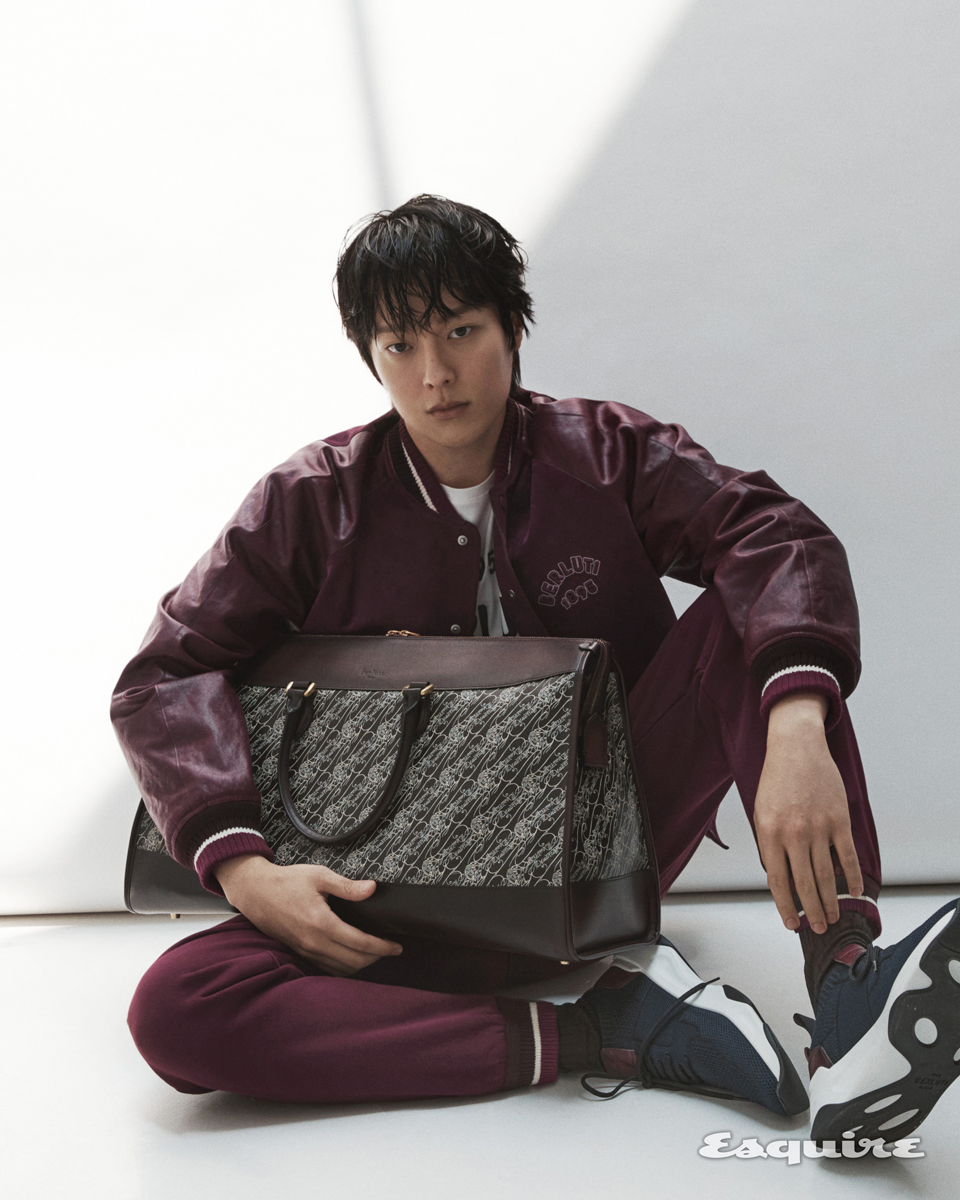 모델-본업할-때의-장기용-화보들-14-이미지