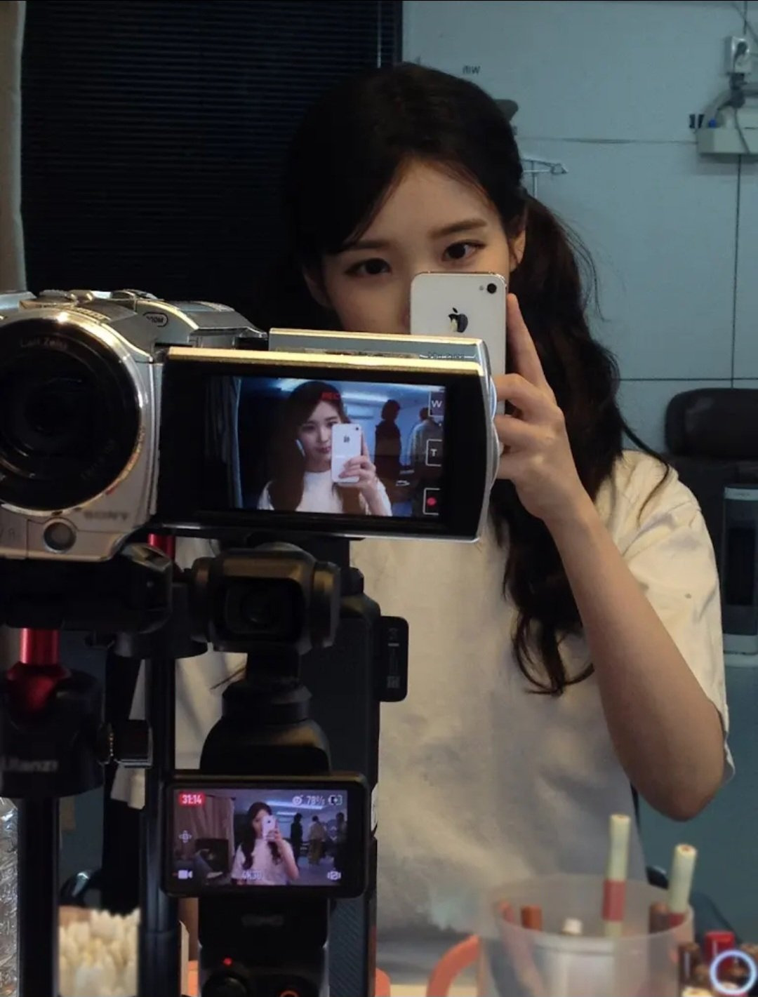 아이유-111201-너랑-나-음방-컴백무대-4-이미지