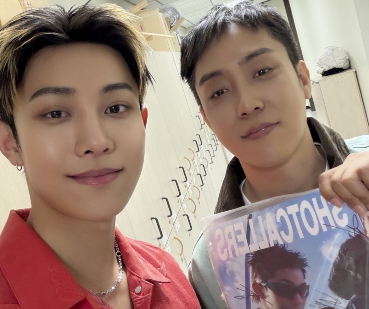 롱샷-률,-은지원도-인정한-도플갱어-얼굴-“父는-H.O.T.-강타-닮았다”(살림남)-5-이미지