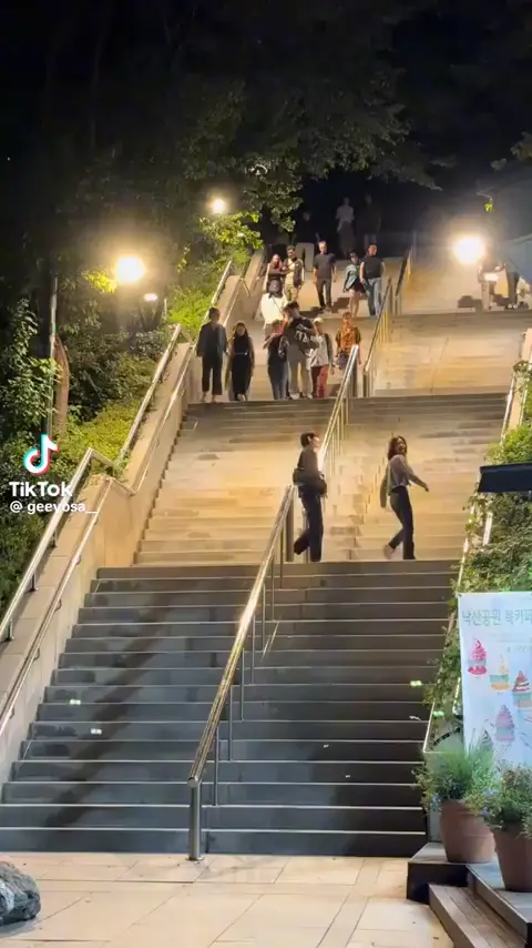 틱톡에서-하트28만개받은-한국영상.webp-1-이미지