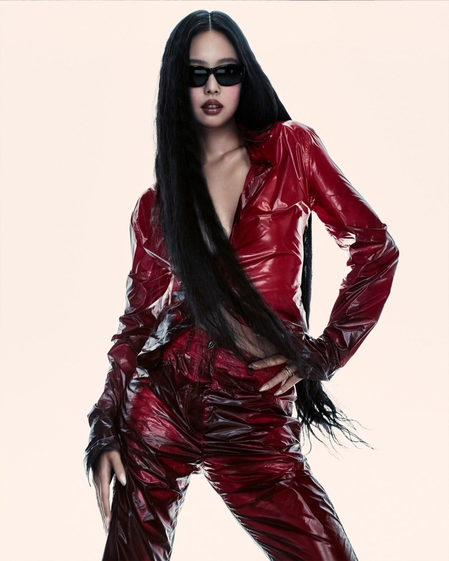 레이밴-글로벌-엠버서더-된-제니-화보.jpg-5-이미지