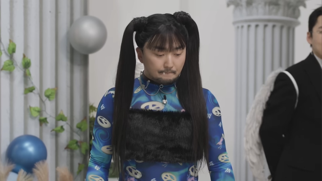 웃으면-안되는-카리나-생일-파티-15-이미지