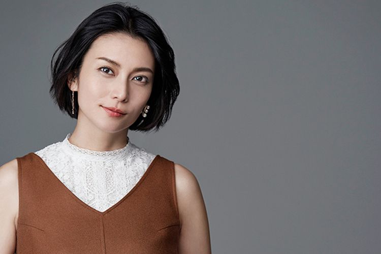 일본에서-쿨뷰티의-대표적인-외모로-불리는-여자-연예인-21-이미지