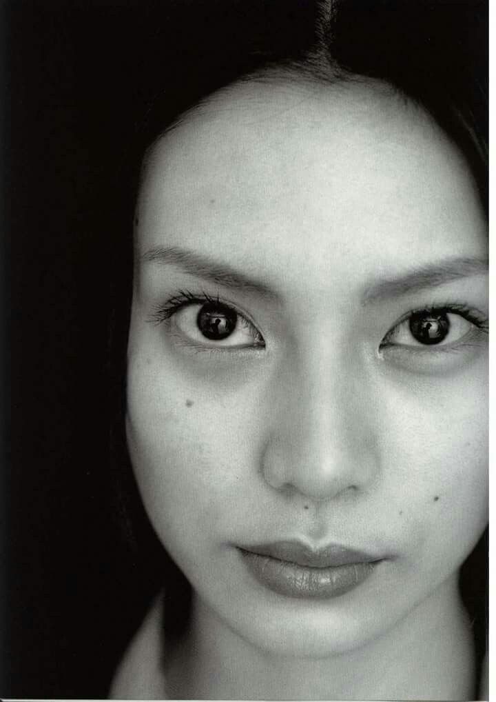 일본에서-쿨뷰티의-대표적인-외모로-불리는-여자-연예인-3-이미지