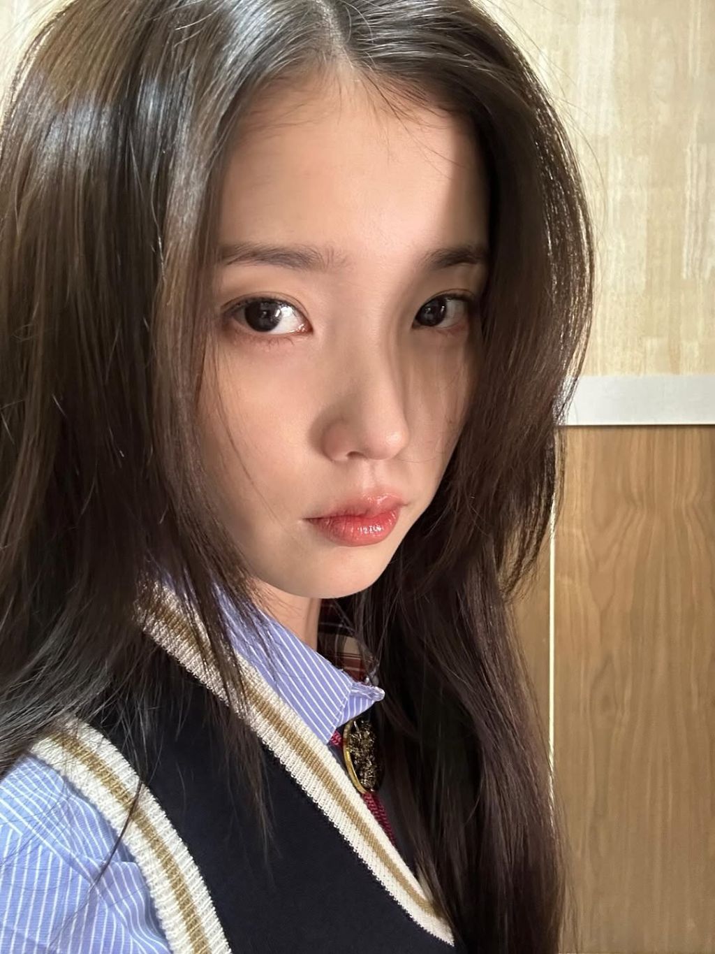 아이유-인스타-13-이미지